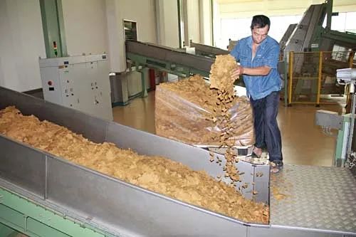 煙草加工異味廢氣危害大，快速除臭就用Dejing的凈除臭劑！.jpg